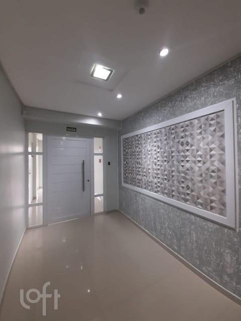 Image 1 - 273504